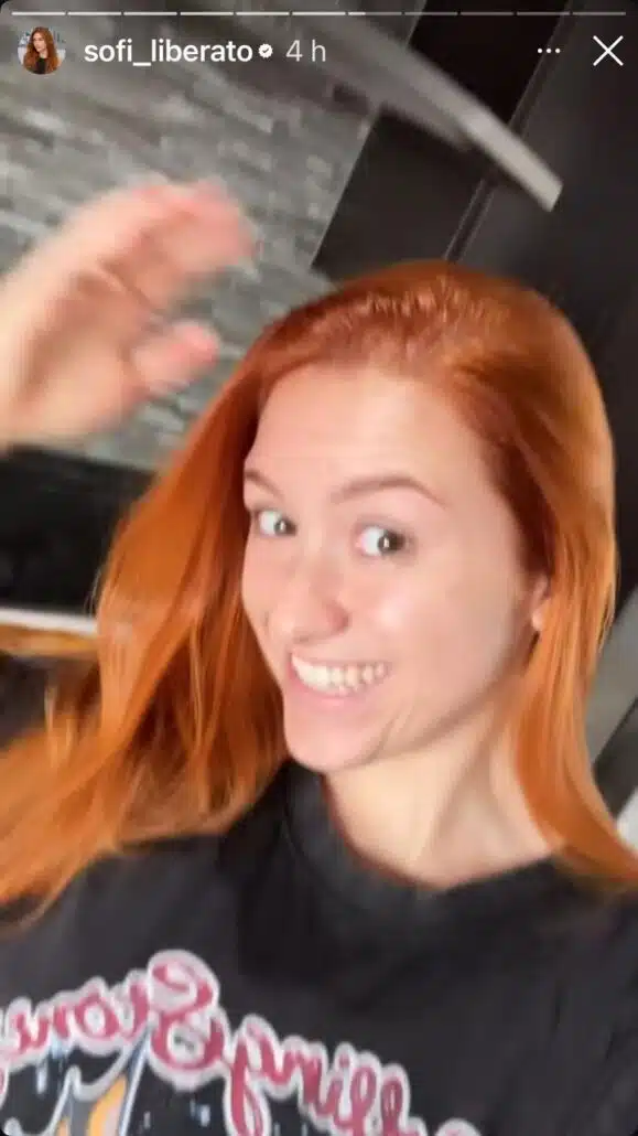A filha de Gugu mostrou como o cabelo ficou, após o efeito salão