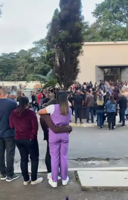 Despedida da atriz mirim Millena Brandão em São Paulo