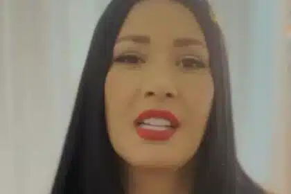 Simaria revela seu filho jogando futebol em rara aparição e surpreende