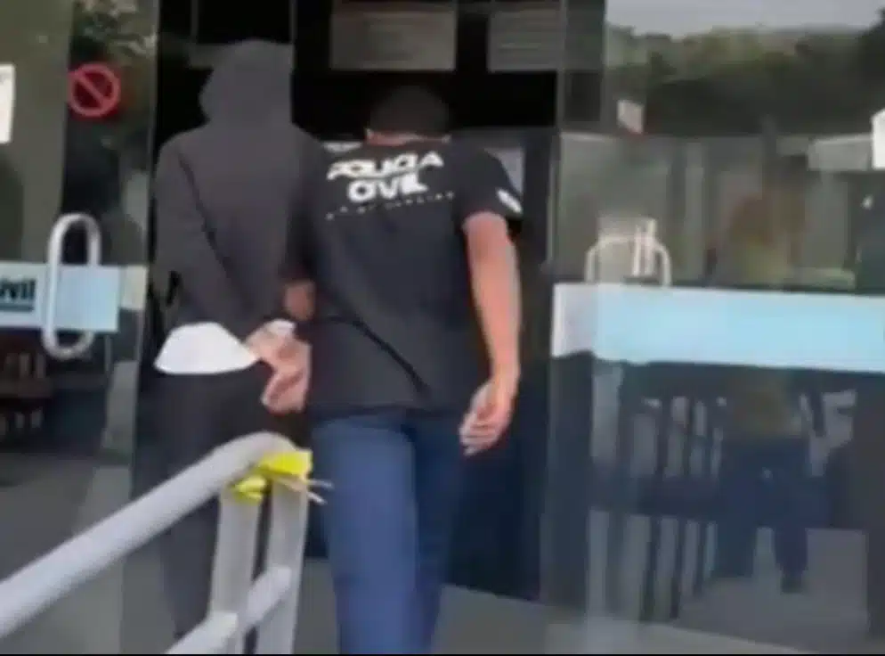 O adolescente de 14 anos foi aprendido