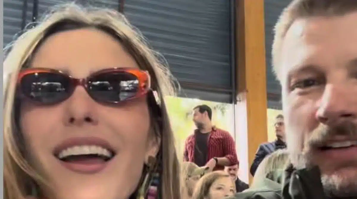 Fernanda Lima e Hilbert mostram festa junina escola da filha