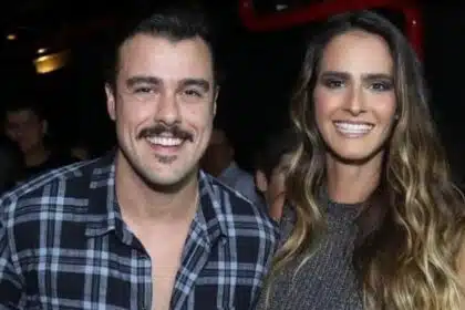 Joaquim Lopes e Marcella mostram as gêmeas em festa junina