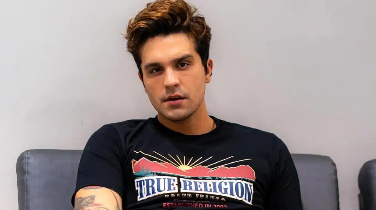 Luan Santana mostra rara foto da bebê e encanta