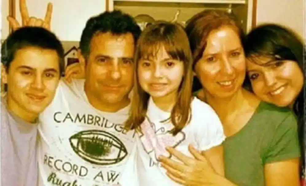 Rafael Miguel junto com os seus pais e a irmã