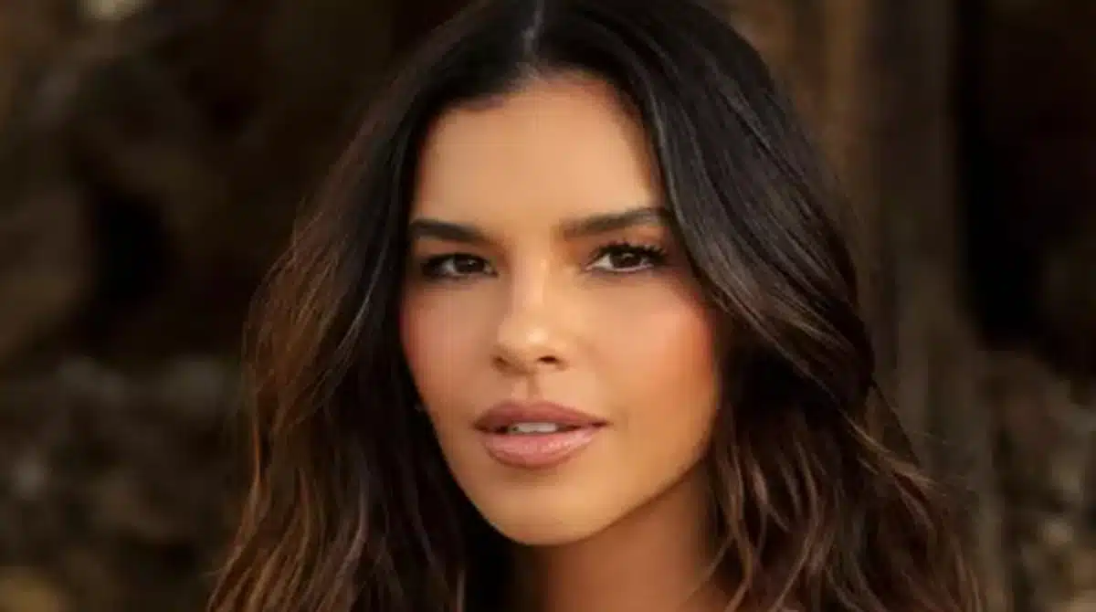 Grávida de seu primeiro bebê, Mariana Rios faz 40 anos com linda festa e encanta