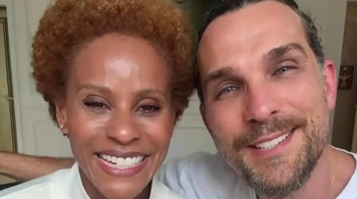 Aline Wirley e Igor Rickli mostram reencontro do filho com os irmãos e surpreendem