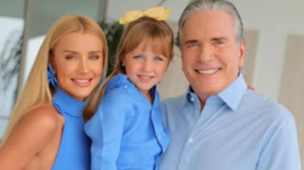 Roberto Justus mostra sua filha caçula com bolsa de R$14 mil e impressiona