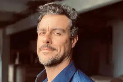 Joaquim Lopes surge maquiado com make feira pelas filhas