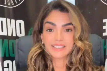 Kelly Key mostra o caçula e revela que está na presidência de um time de futebol