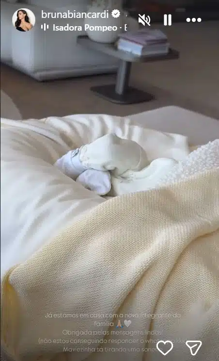 Recém-nascida de Neymar e Bruna após chegar na mansão