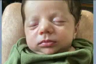 Pai do bebê de 35 dias desabafou sobre o que aconteceu