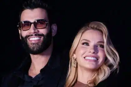 Gusttavo e Andressa Suita mostram o filho colhendo limões, na fazenda