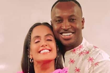 Carol e Thiaguinho mostram a mala de maternidade do bebê