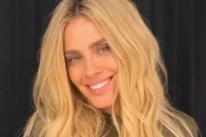 Carolina Dieckmann comemora 18 anos do filho e surpreende com bolo