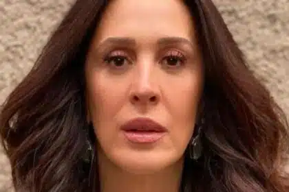 Claudia Raia surge com seu filho e faz revelação sobre sua gravidez aos 55 anos e impressiona