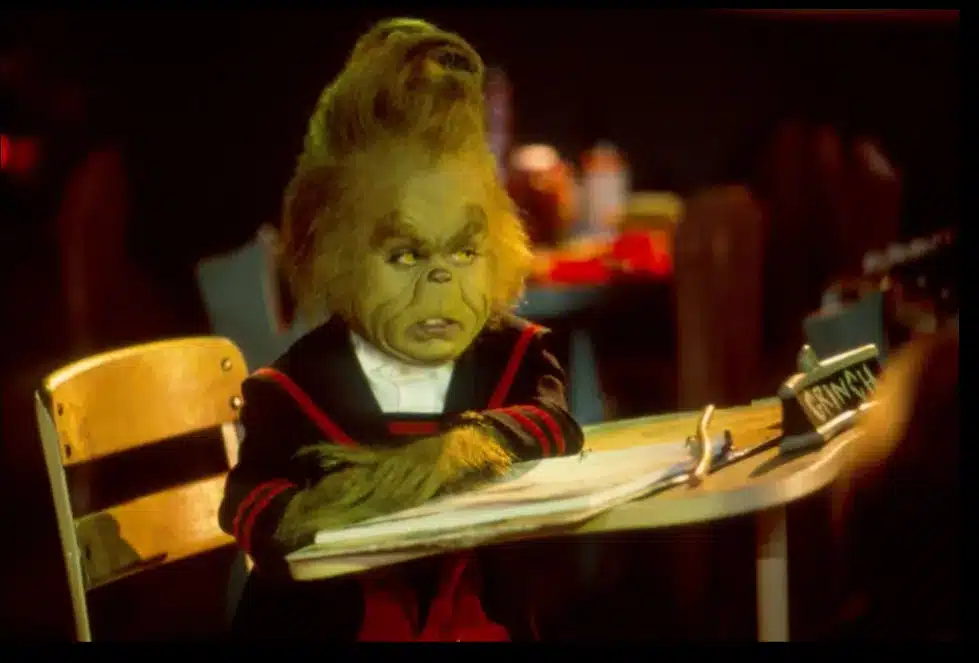Garoto Joshua viveu Grinch criança