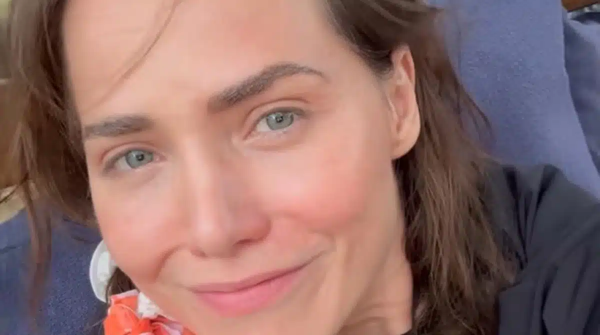 Letícia Colin revela que vai para uma nova casa