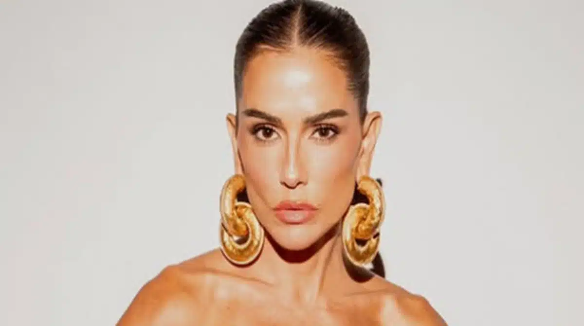 Deborah Secco posa com sua filha na academia e look chama a atenção e impressiona