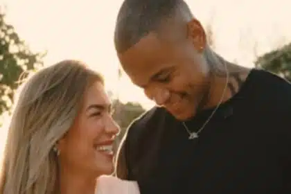 Léo Santana mostra festa surpresa que sua filha fez pra mãe e surpreende