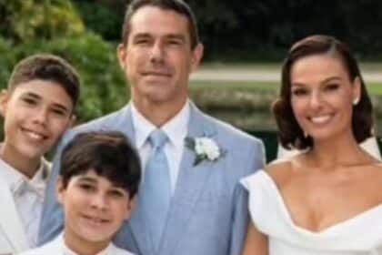 Isis Valverde acompanha novo visual do enteado