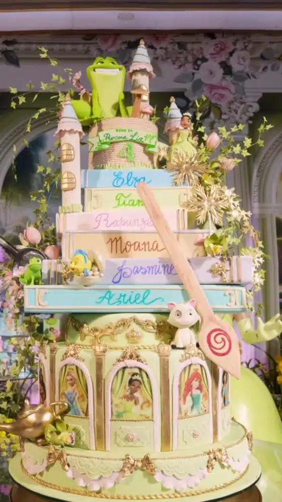 O bolo de 4 anos da Liz, filha de Léo Santana