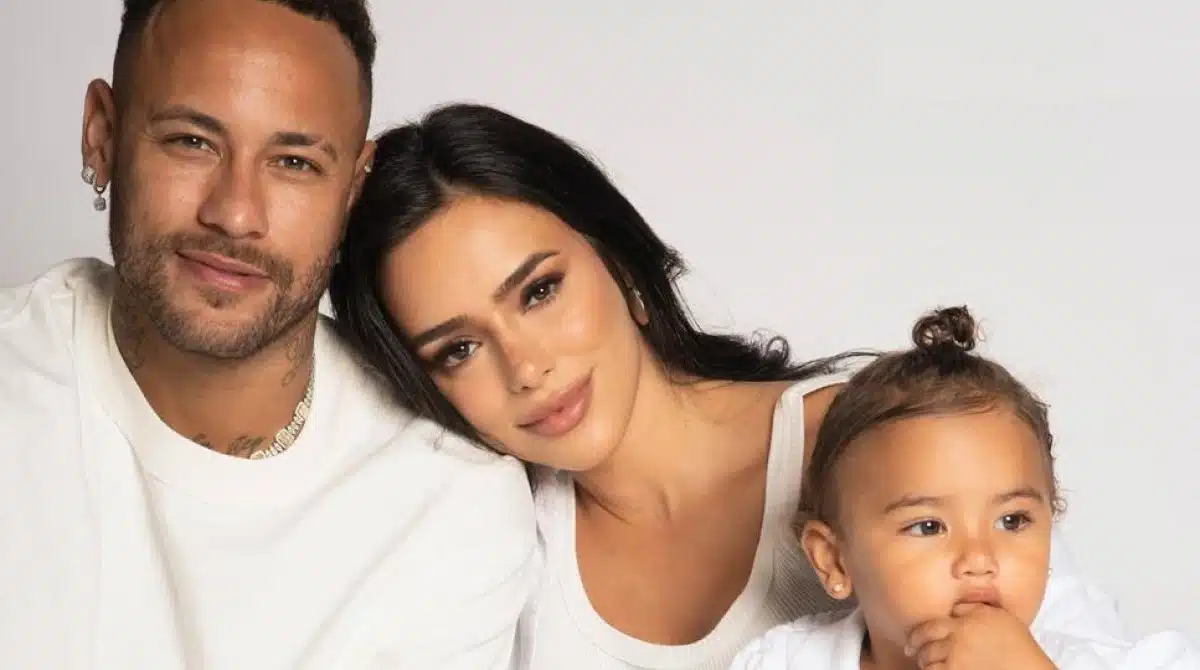 Neymar e Bruna revelam spoiler luxuoso da festa de 2 anos da filha