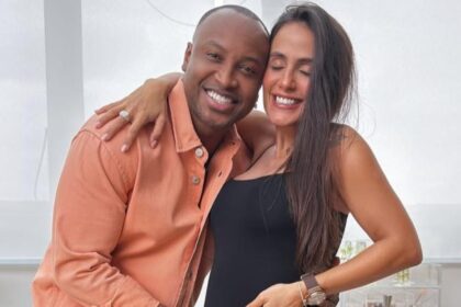 Thiaguinho e Carol mostram detalhe do parto