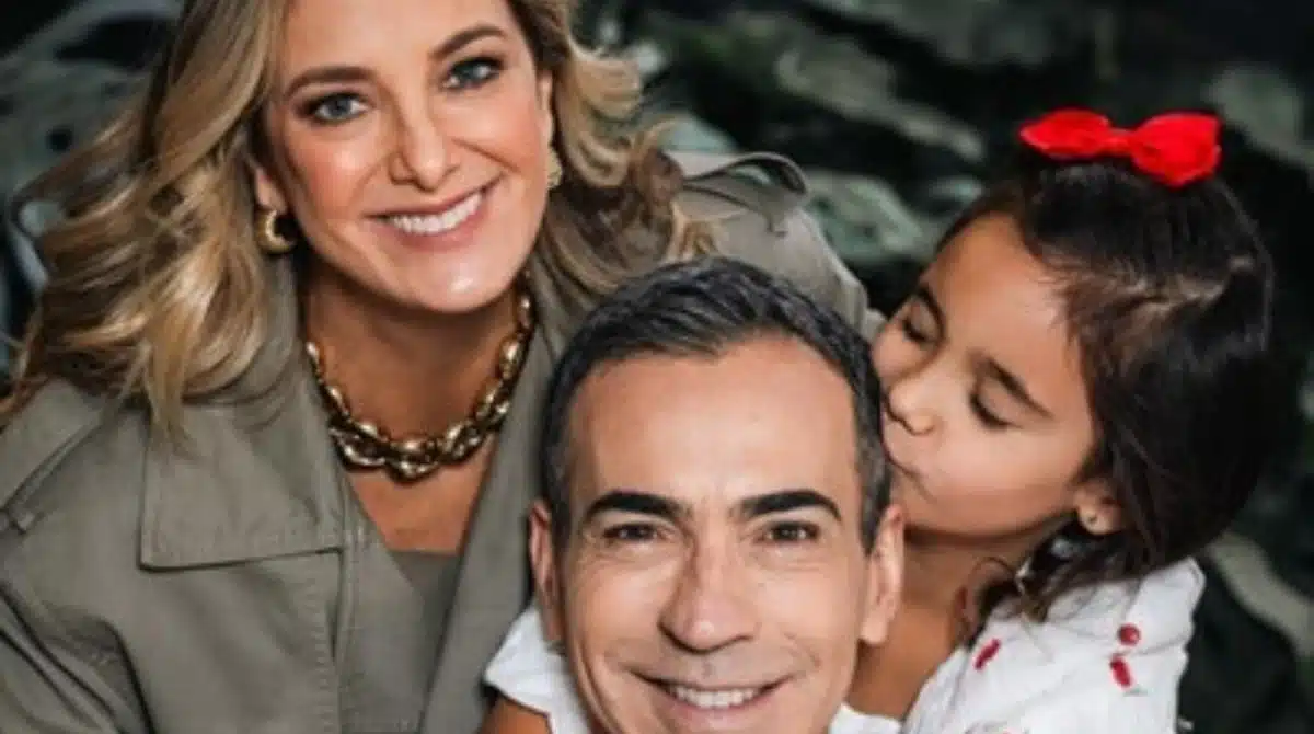 Ticiane Pinheiro mostra filha na aula e Tralli surpreende com atitude