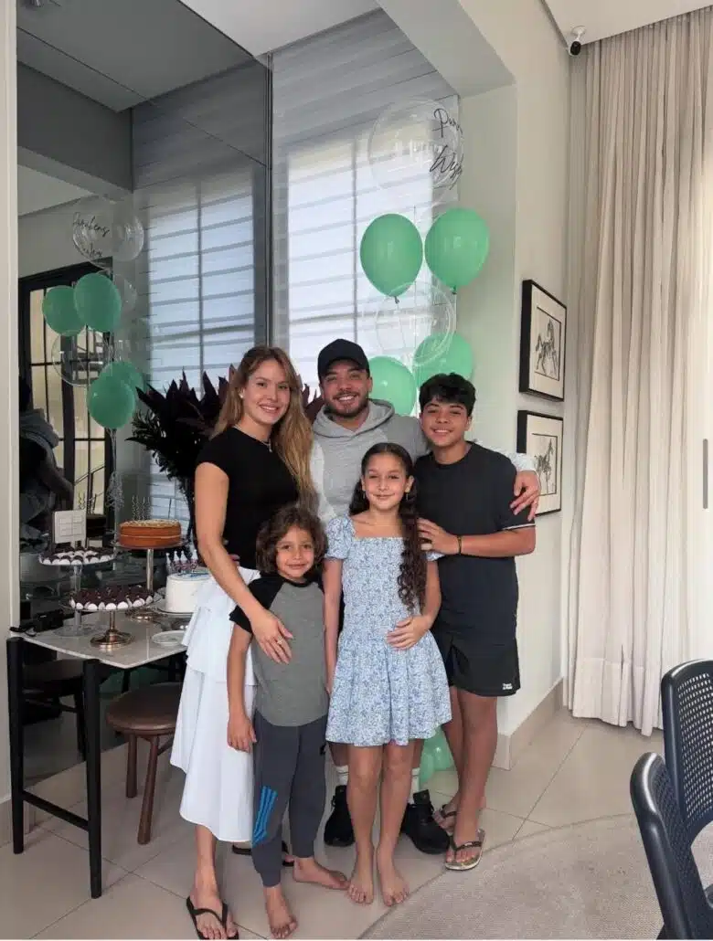 Yhudy, primogênito de Wesley Safadão, comemorou o aniversário do pai há alguns dias