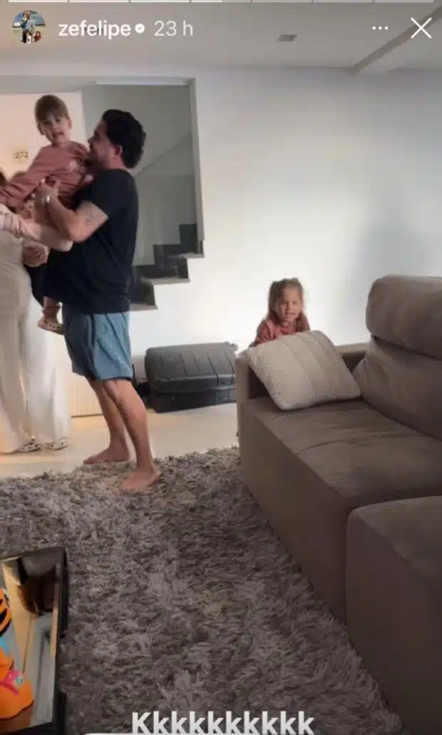 Zé Felipe mostra os filhos indo visitá-lo, depois de viagem com Virgínia