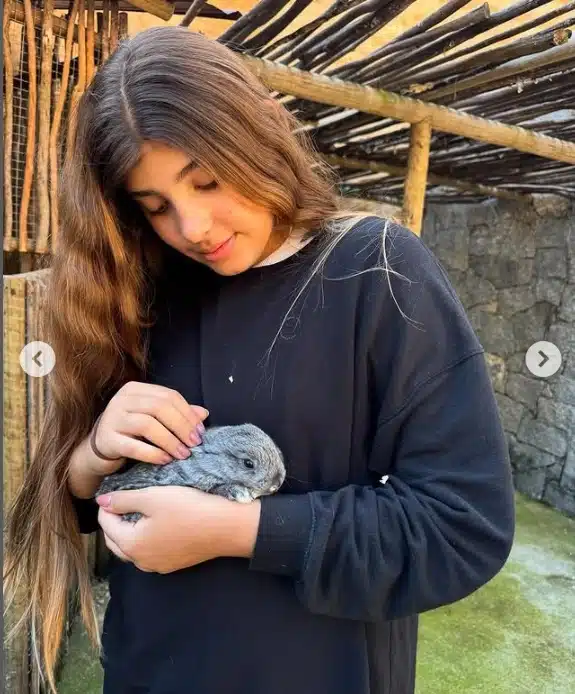 Cauã Reymond revelou sua filha com pet