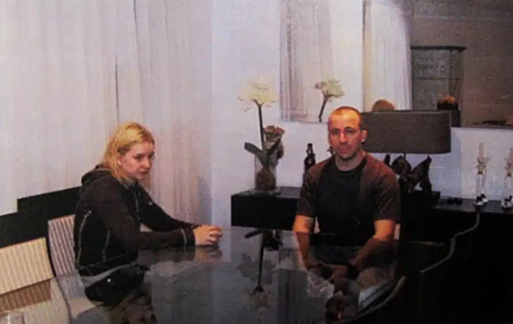 Elize Matsunaga na reconstituição na sua casa