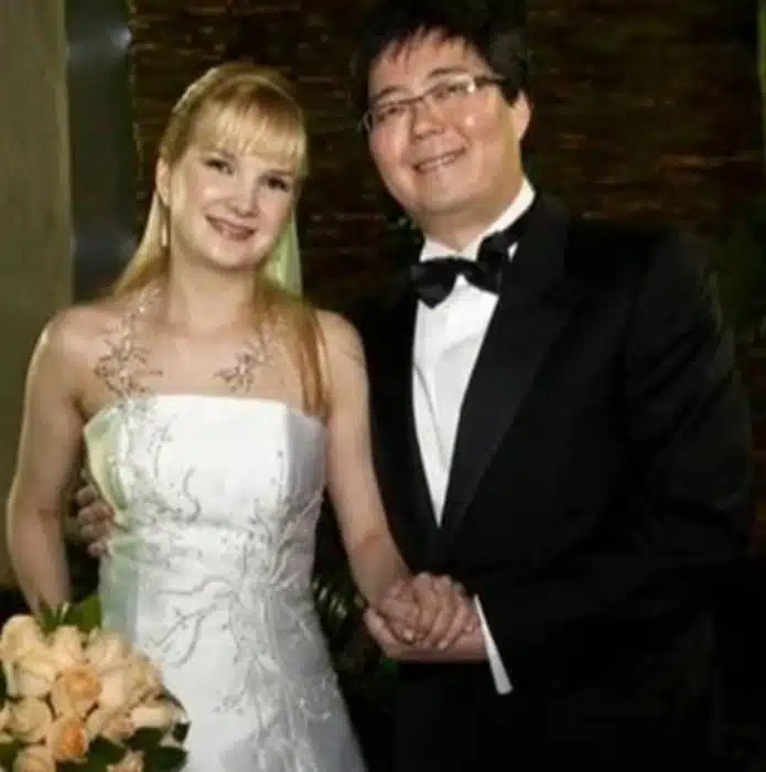Elize Matsunaga junto com Marcos no casamento