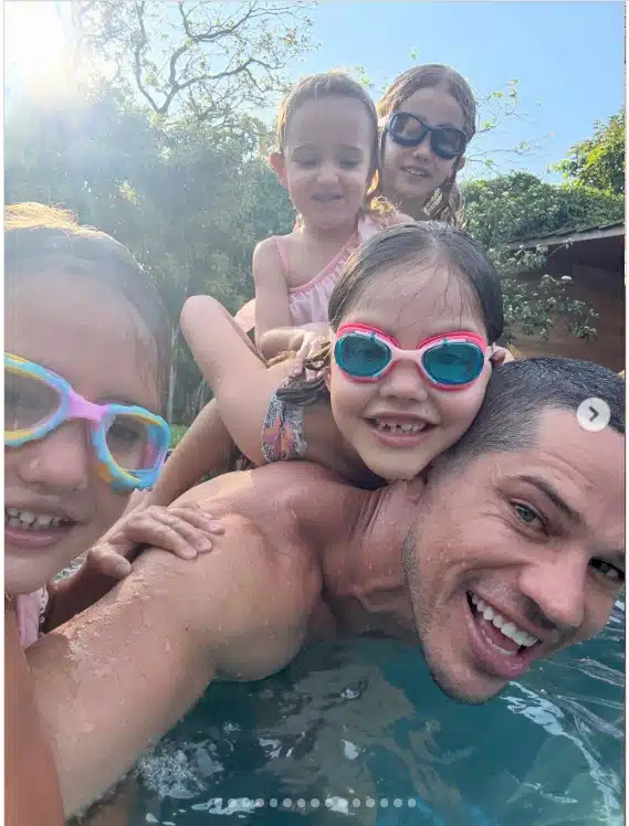 José Loreto surge com sua filha no Dia das Crianças e encanta