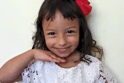 A menina Maria Clara partiu após mãe e padrasto tirarem sua vida