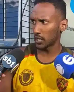 Tio da menina Ester a encontrou e falou