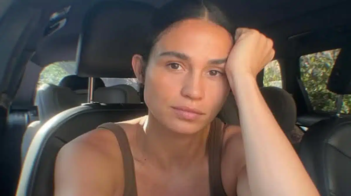 Nanda Costa faz festa simples para comemorar os 4 anos de suas filhas gêmeas e impressiona