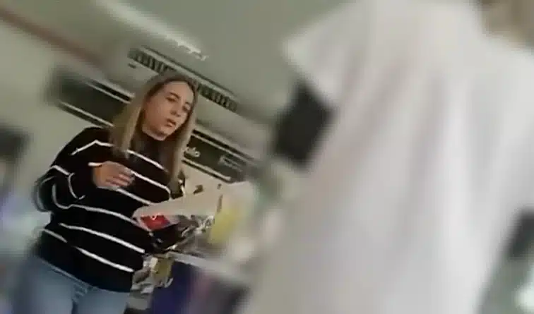 Anna Carolina Jatobá após entrar no regime aberto