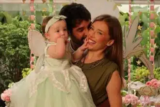 Duda Reis comemora os 10 meses da bebê e encanta