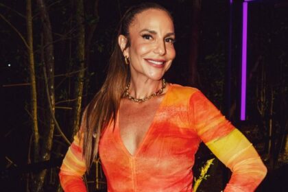 Ivete Sangalo mostra filhas gêmeas tocando instrumentos