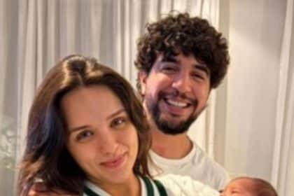 Rafa Kalimann e Nattanzinho surgem com recém-nascida no colo