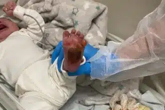 Mãe falou o que aconteceu com seu recém-nascido e comoveu