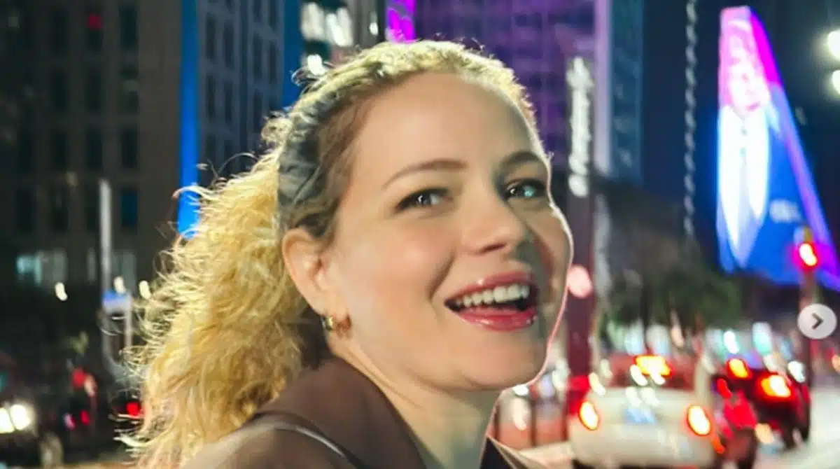 Leandra Leal mostra seus 2 filhos e faz homenagem pra eles e surpreende