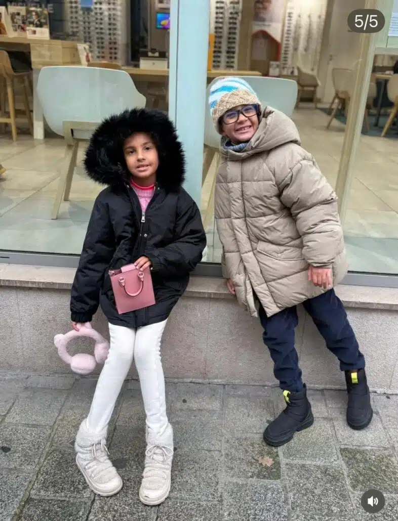 Élise e Antoine, filhos caçulas de Erick Jacquin, completaram 7 anos