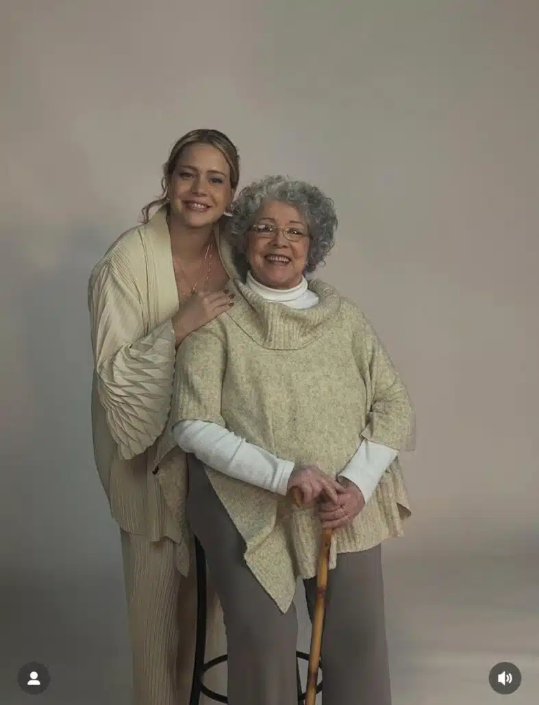 Leandra Leal faz ensaio com a mãe, Angela Leal