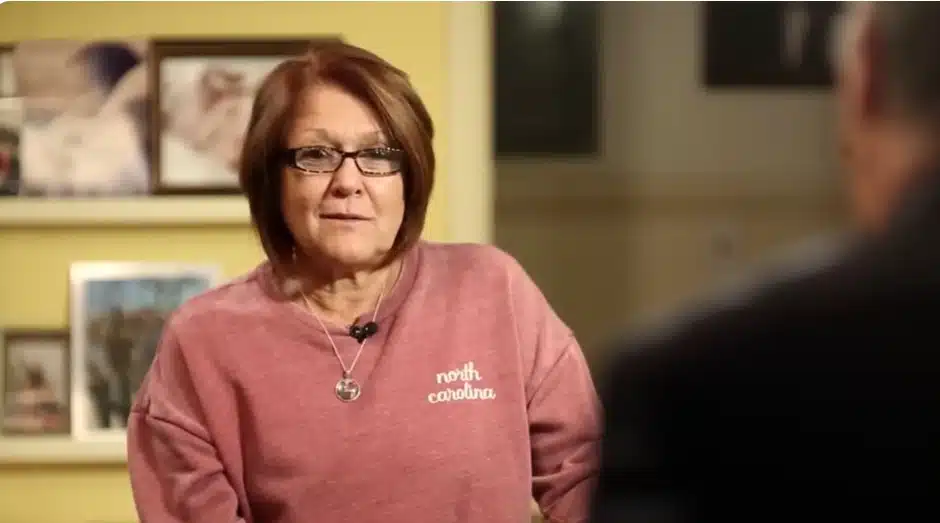 A mãe chegou a rir ao falar do caso do filho