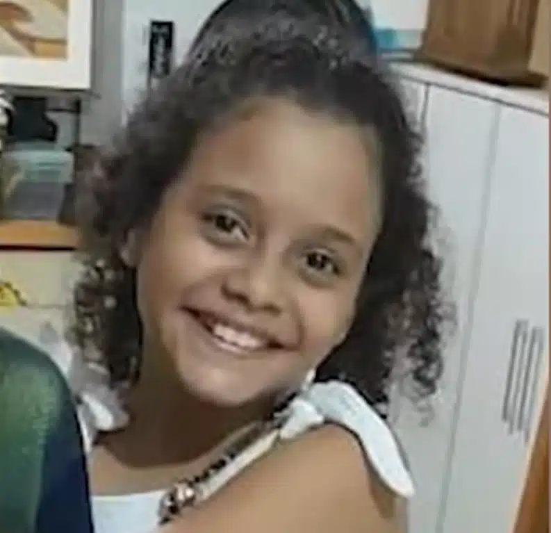 Menina Ana Alice foi achada sem vida em sua própria casa