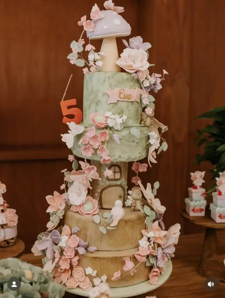 O bolo da Eva, filha da atriz Nathalia Dill