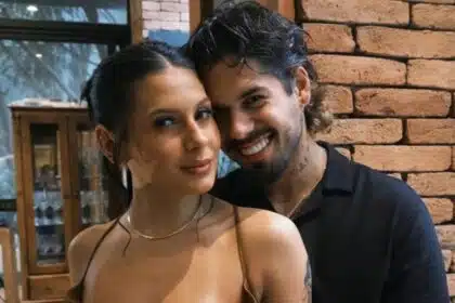 Zé Felipe mostra as filhas brincando com Ana e faz revelação sobre gravidez