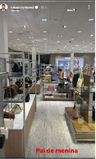 Cauã Reymond vai as compras e motivo surpreende